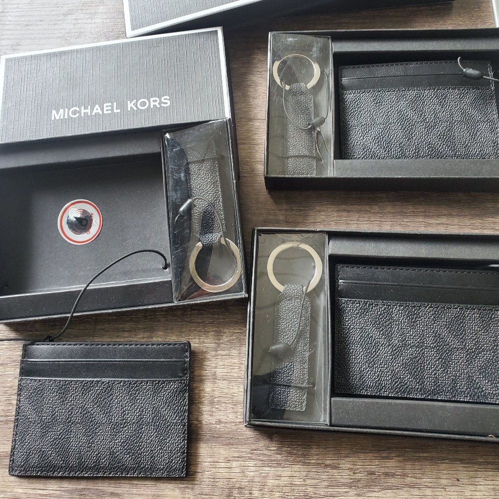 NIB 2PC MICHAEL KORS Jet Set CREDIT CARD & KEY FOB RING HOLDER GIFT SET